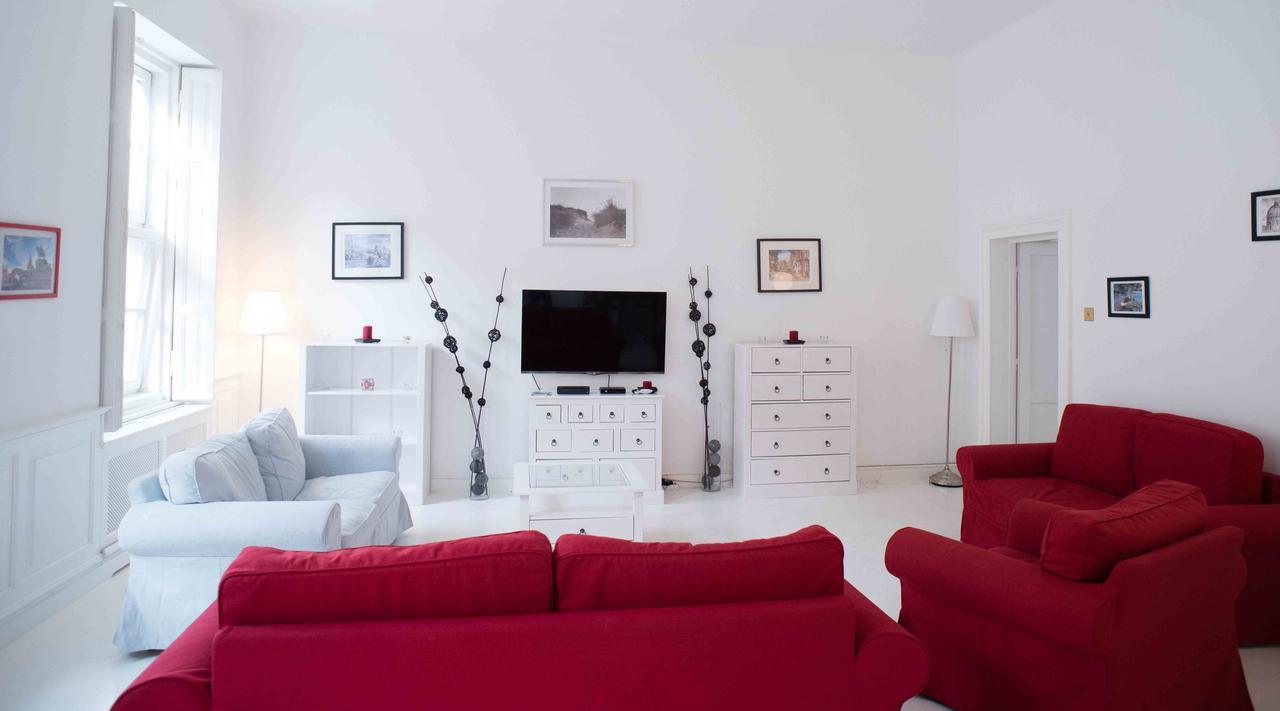Splendid Trees Apartment ブダペスト エクステリア 写真